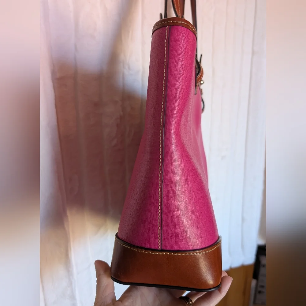 Dooney & Bourke Pink And Brown Leather Leisure Shopper Tote - Picture 5 of 12